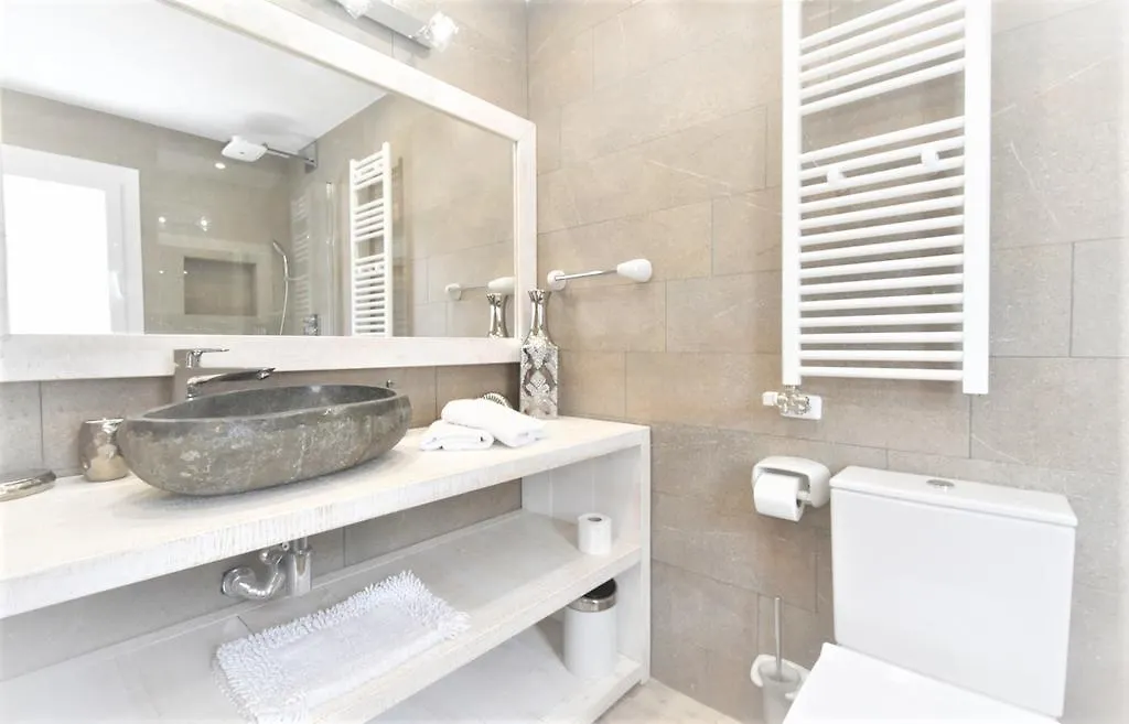 Дом отдыха Sitges Centre Oasis Villa